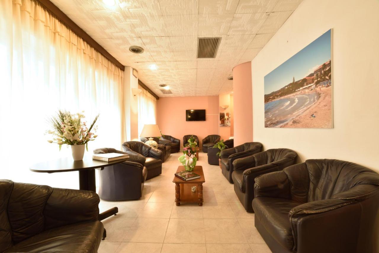 Hotel Morchio Diano Marina Exterior foto