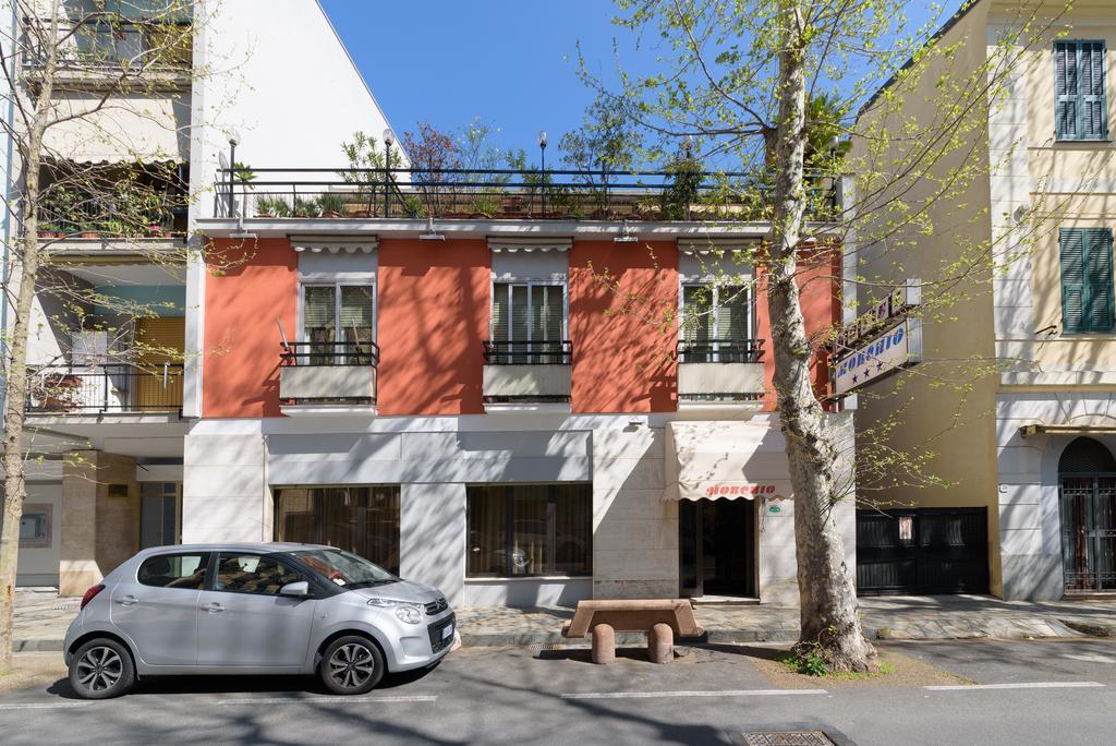 Hotel Morchio Diano Marina Exterior foto